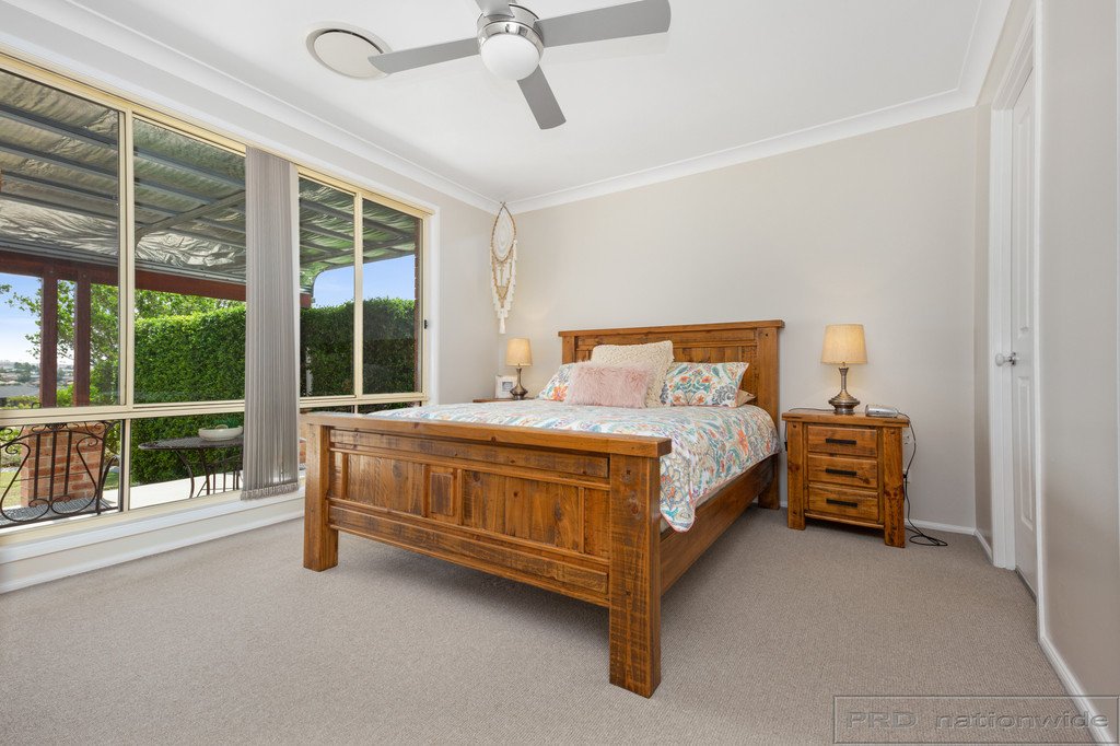 9 Mannall Close RUTHERFORD 6