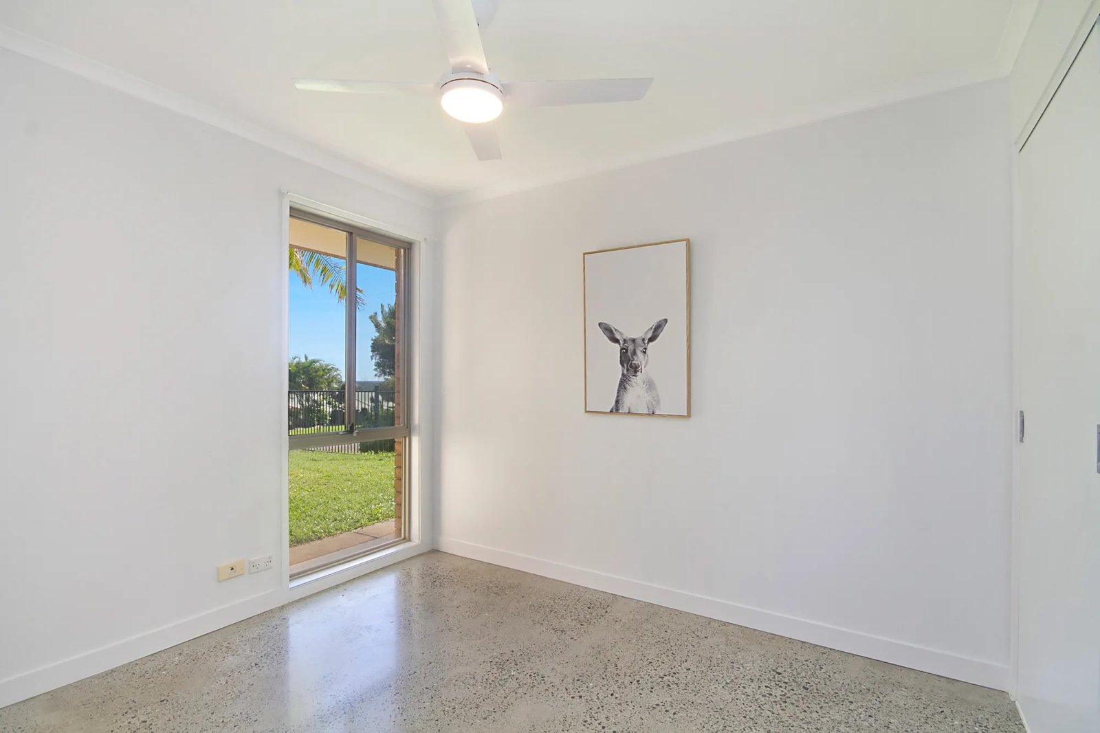 9 Manuka Road BANORA POINT 7