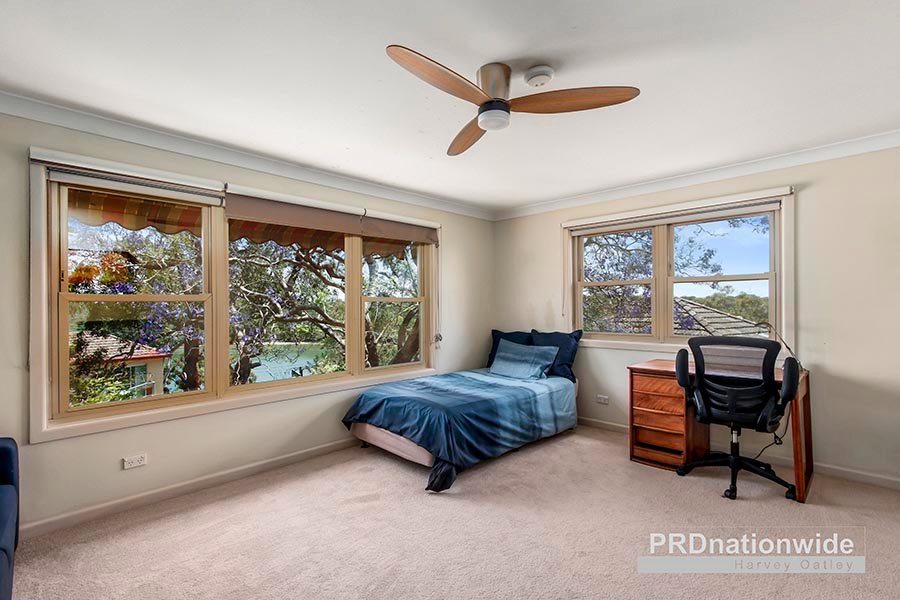 9 Marine Drive OATLEY 11