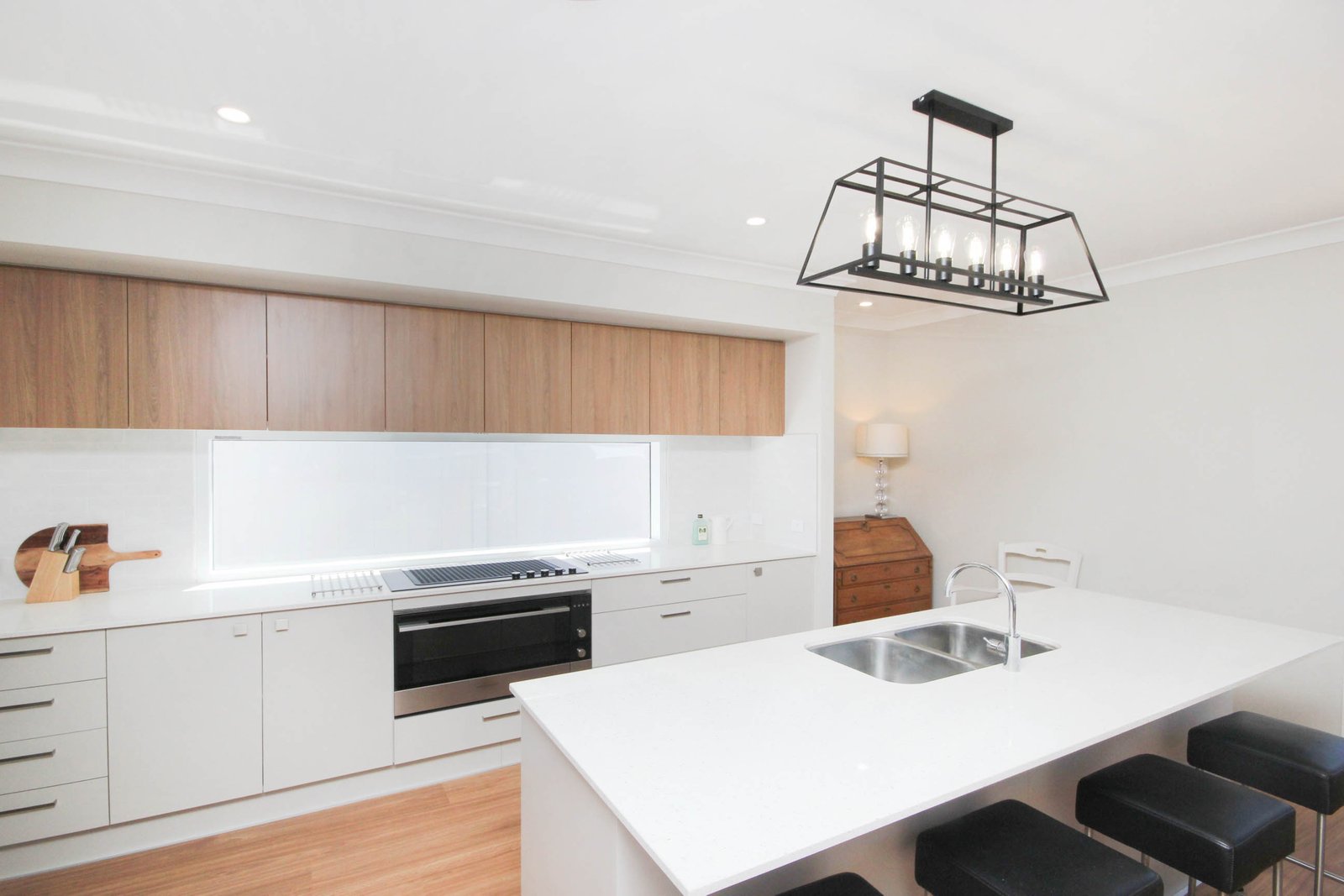 9 Marine Parade LAKE CATHIE 2