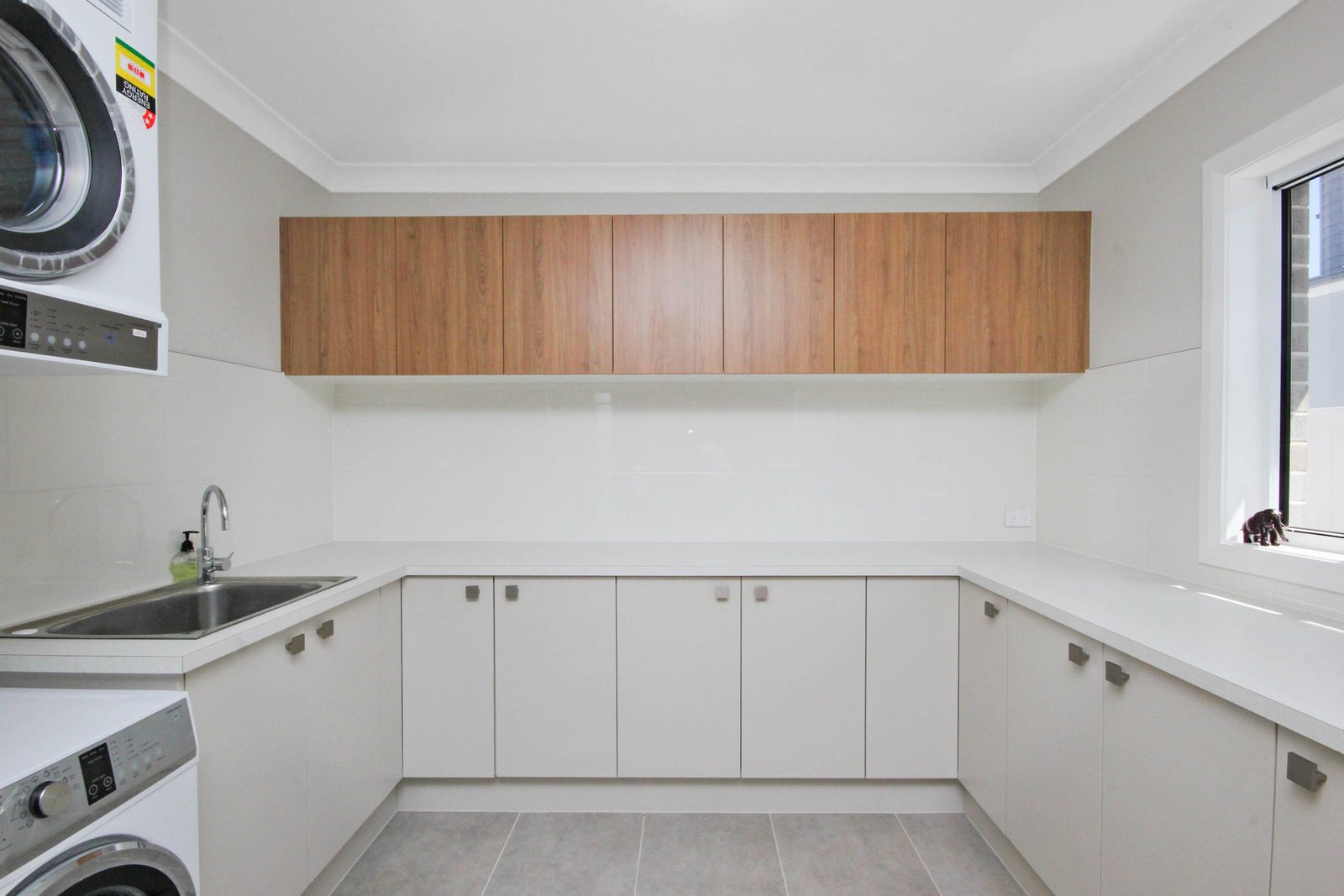 9 Marine Parade LAKE CATHIE 4