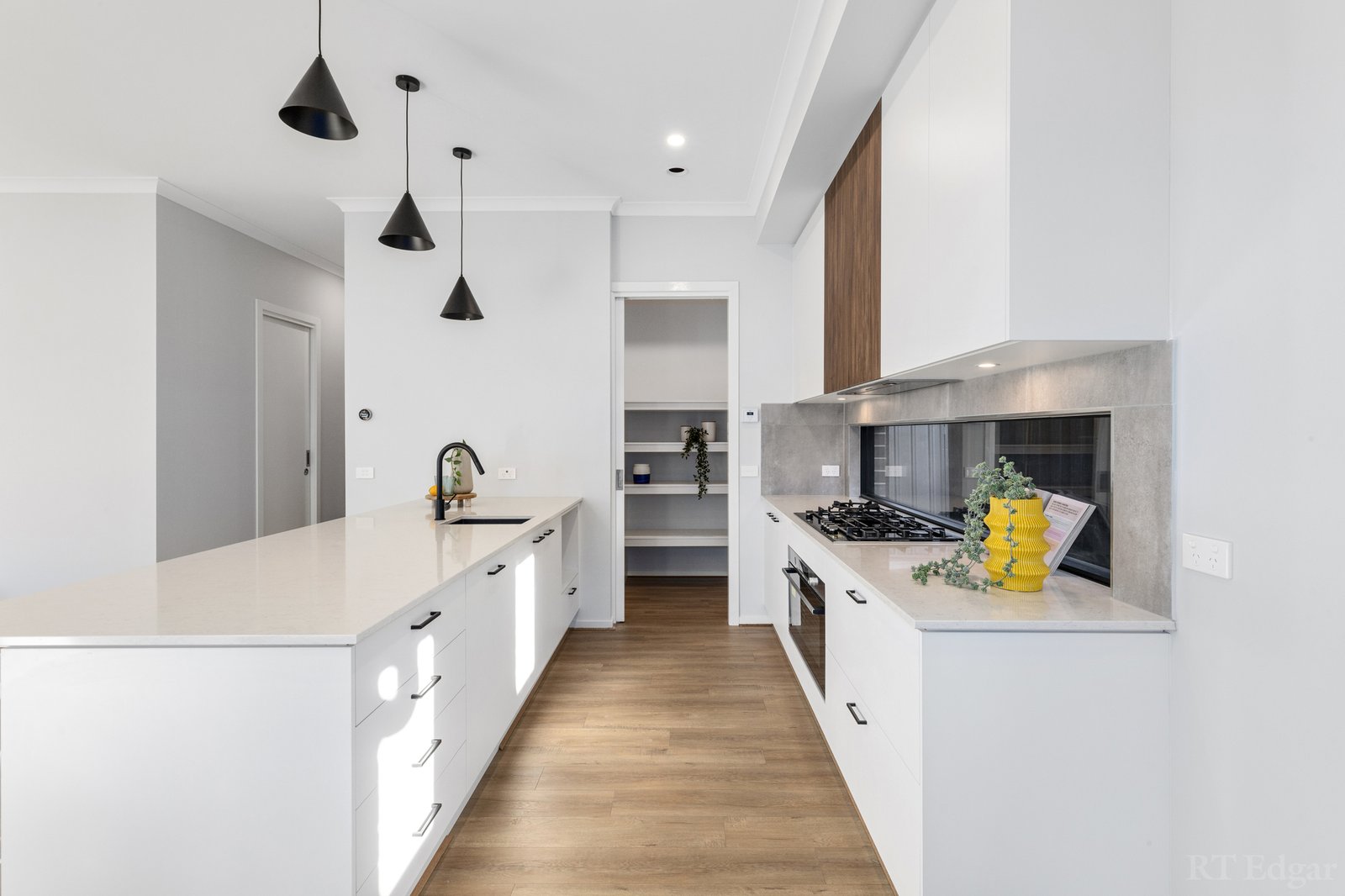 Real Estate and Property in 9 Marlborough Street, Bentleigh East, VIC