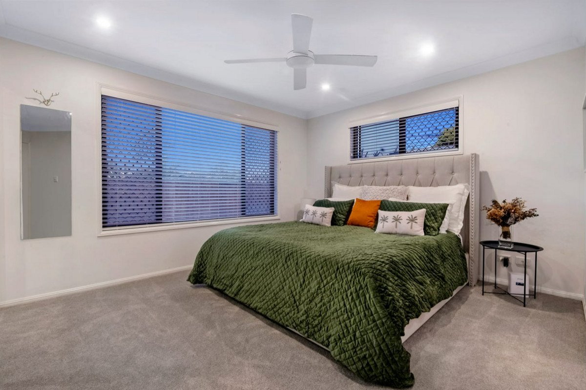 9 Marlee Court Burleigh Heads 11