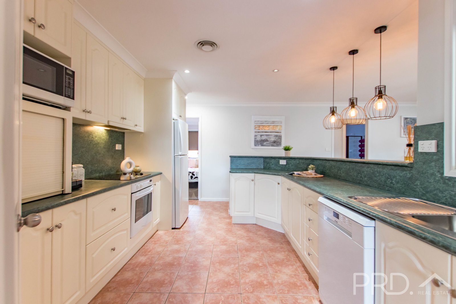 9 Martin Place TUMUT 5