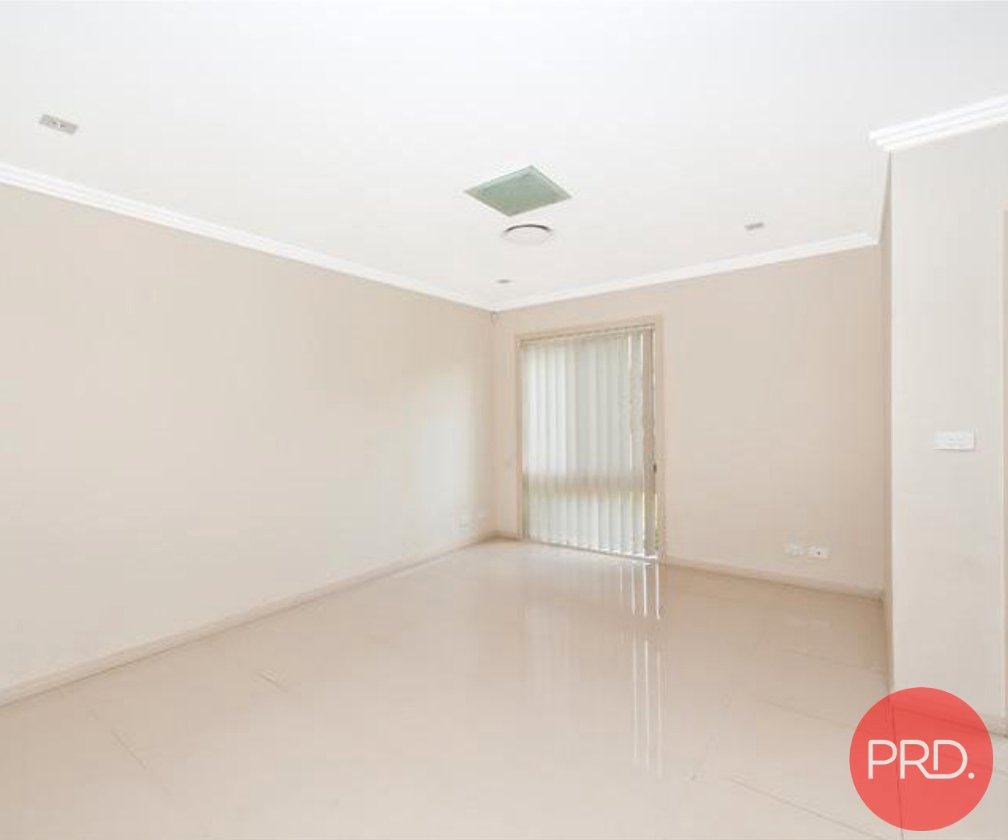 9 Matthews Avenue EAST HILLS 2