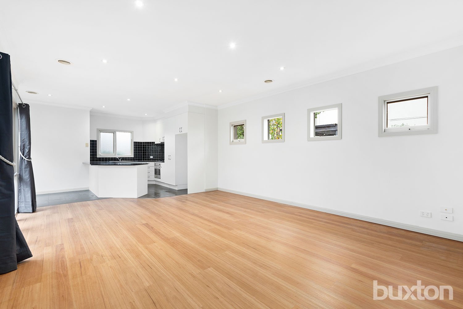 Gallery: 9 Matthieson Street