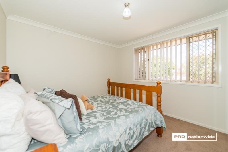 9 Maxwell Street TAMWORTH 6