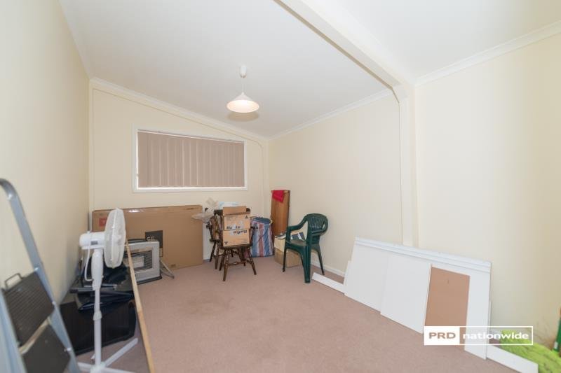 9 Maxwell Street TAMWORTH 7