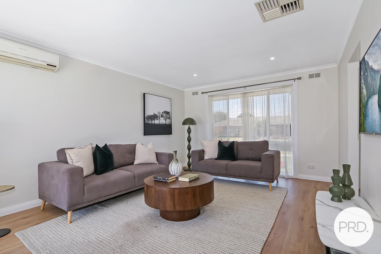 9 Mayfair Drive WEST WODONGA 6