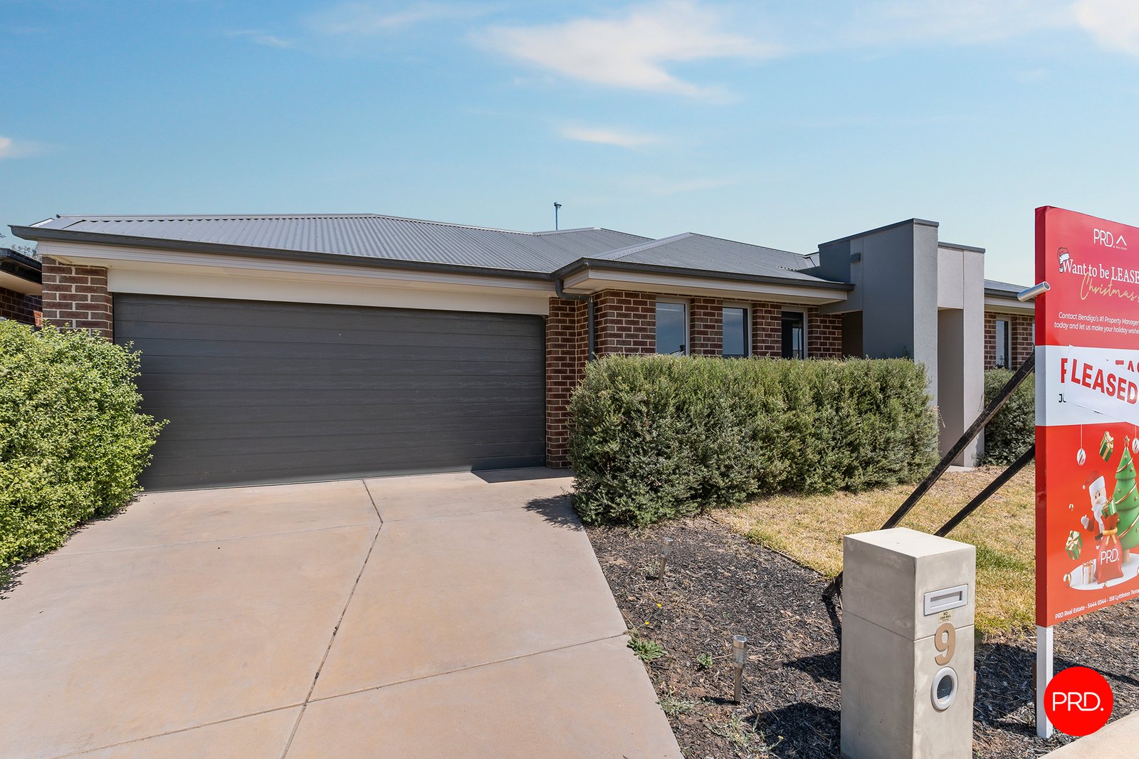 9 McCubbin Street HUNTLY 2