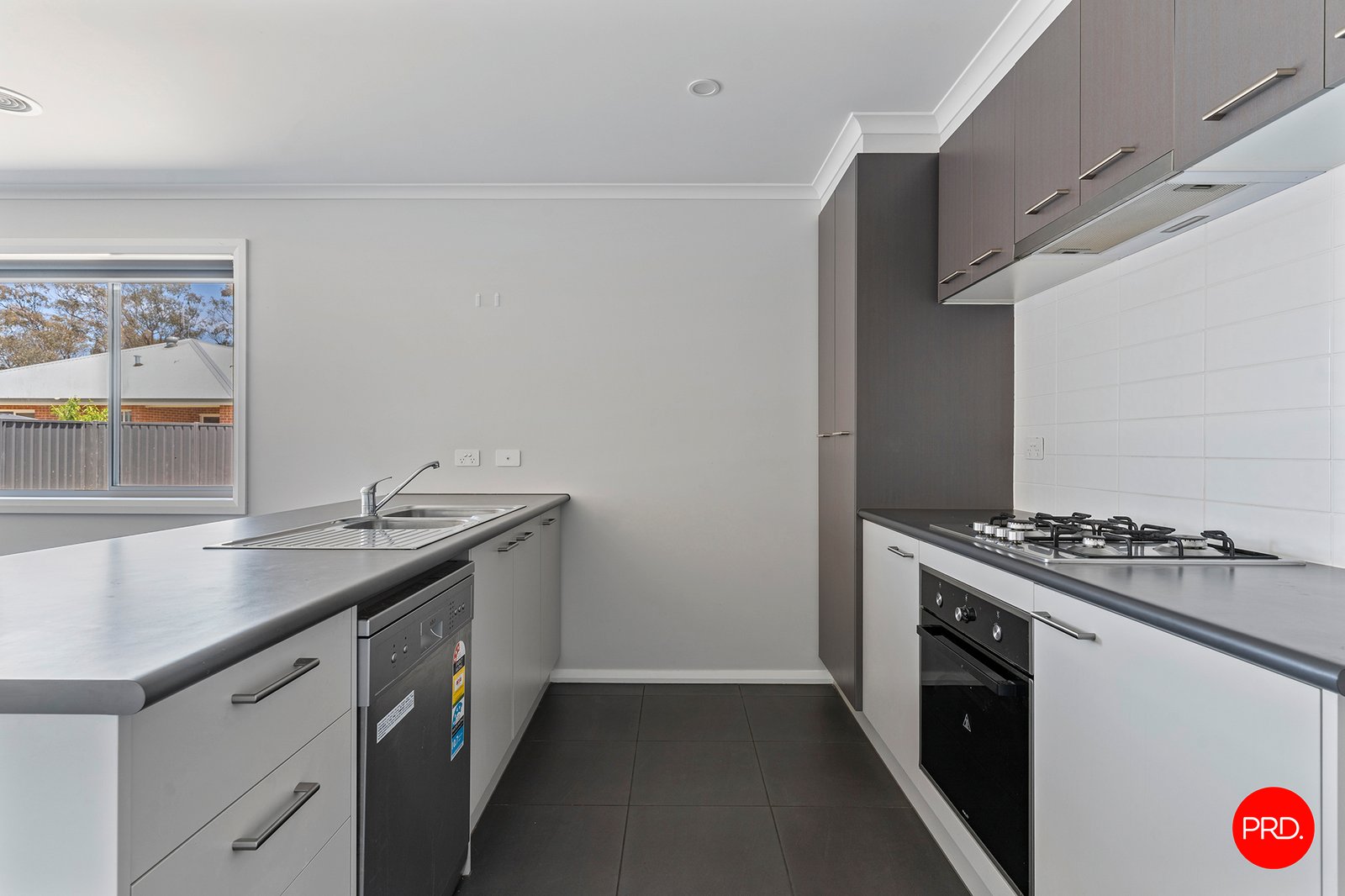 9 McCubbin Street HUNTLY 4