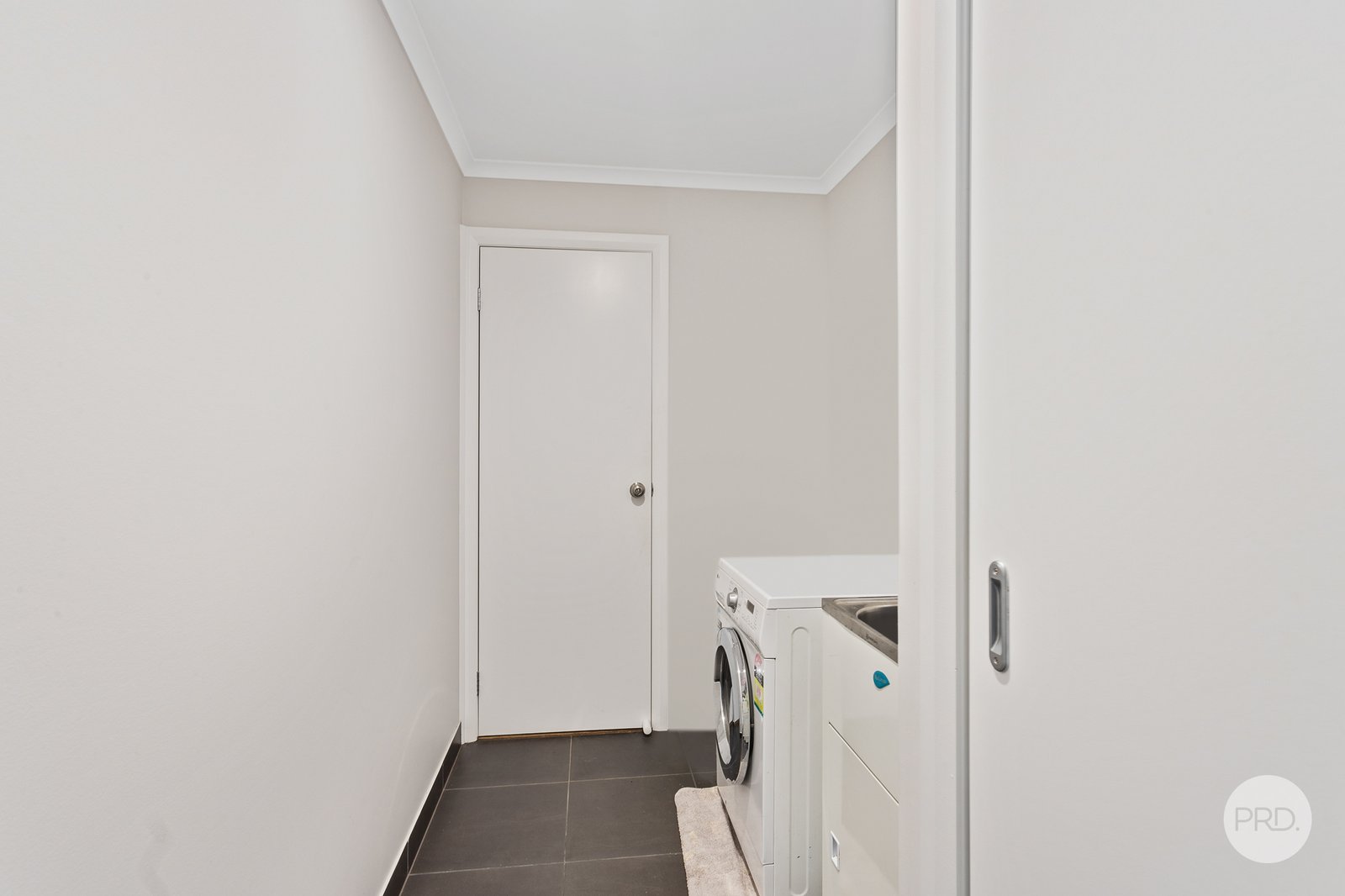 9 McCubbin Street HUNTLY 10