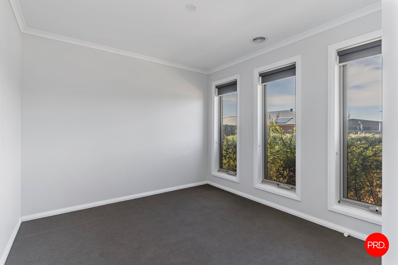 9 McCubbin Street HUNTLY 8