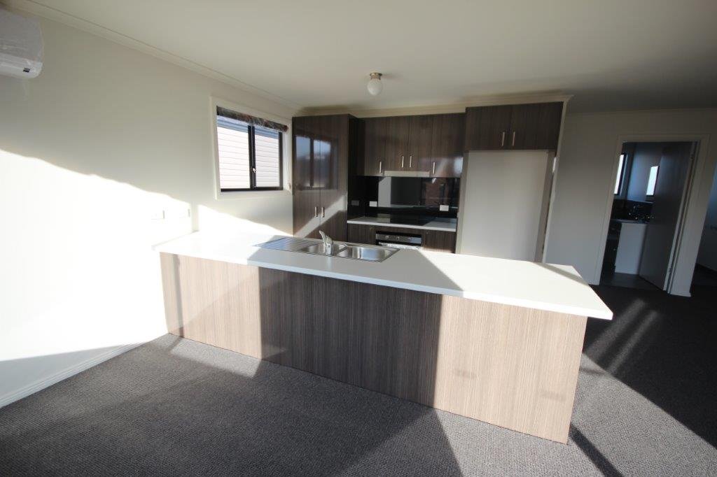 9 McGill Rise CLAREMONT 3