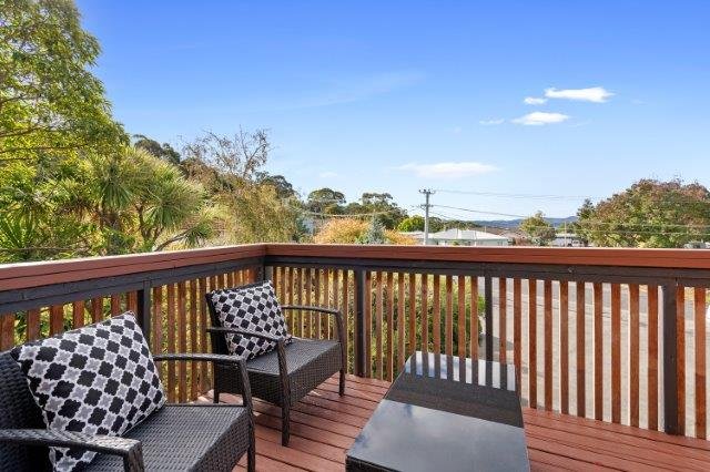 9 Meath Avenue TAROONA 18
