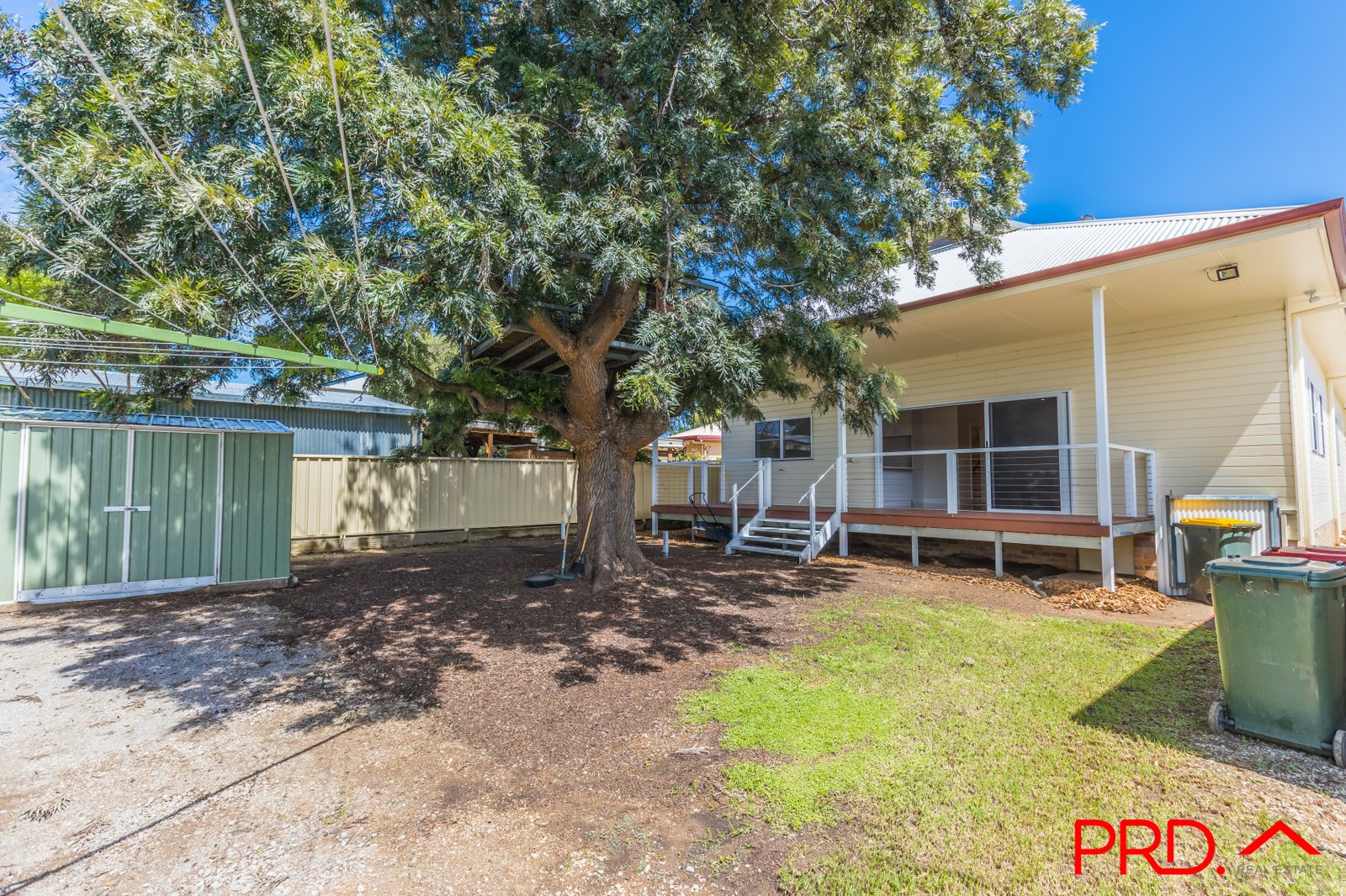 9 Melrose Street TAMWORTH 32