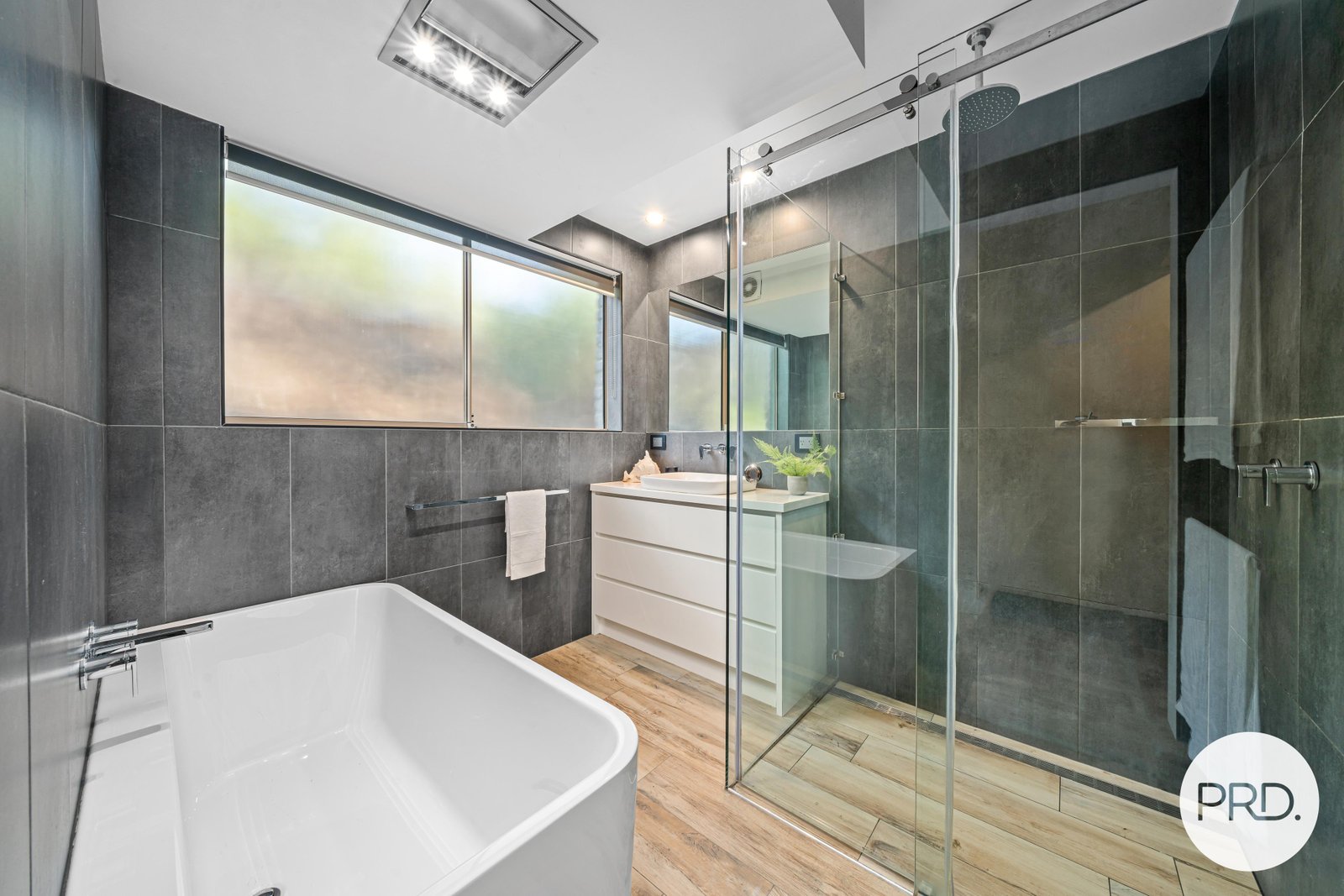 9 Mercedes Place BELLERIVE 17