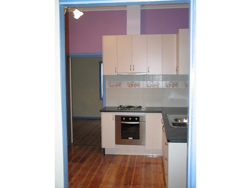 Gallery: 9 MERLYN Street