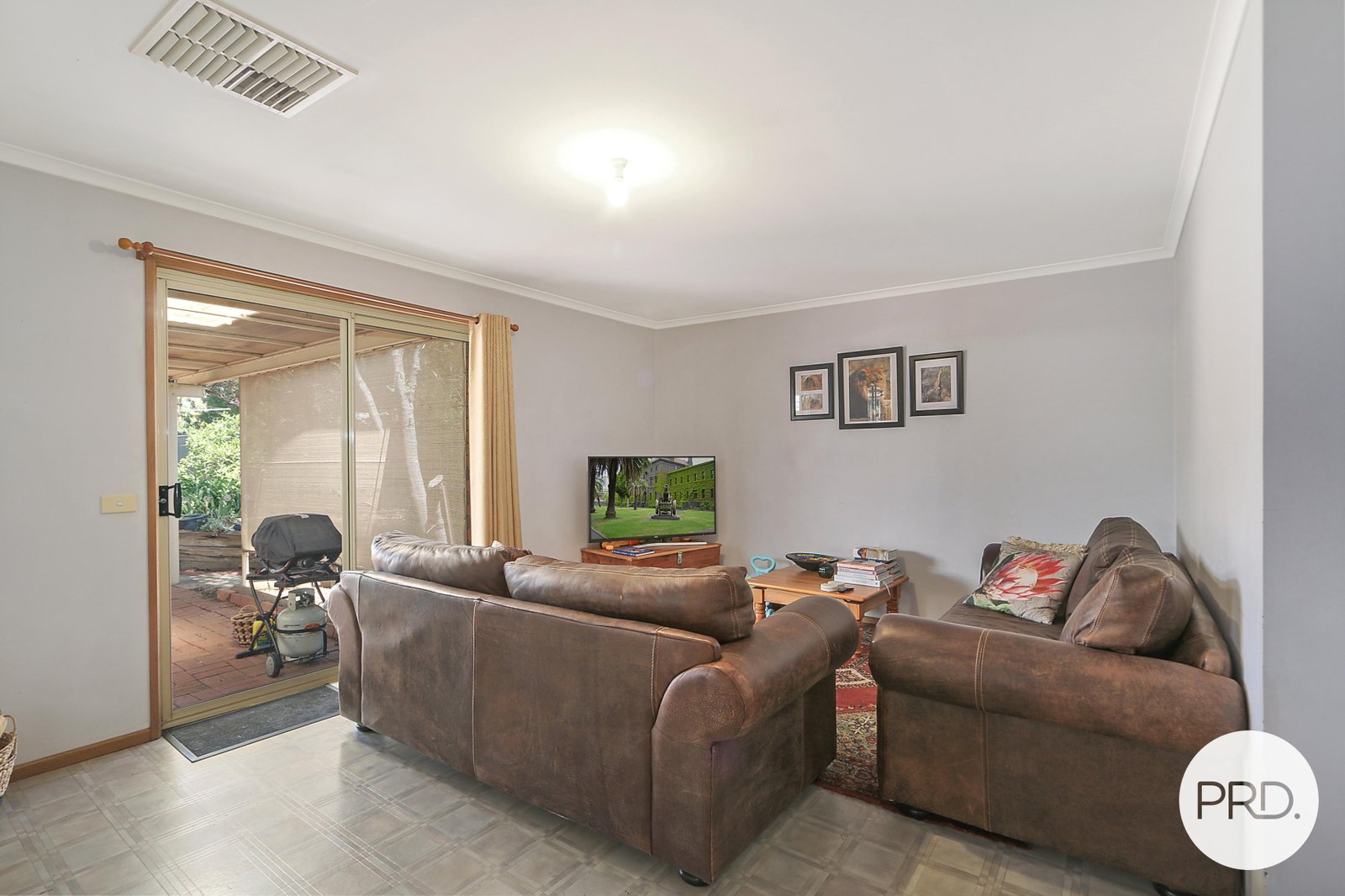 9 Meyer Place THURGOONA 4