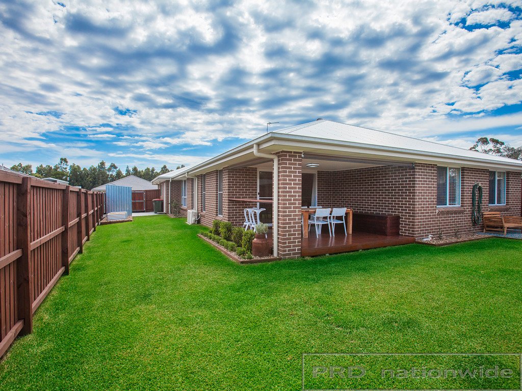 9 Midfield Close RUTHERFORD 17