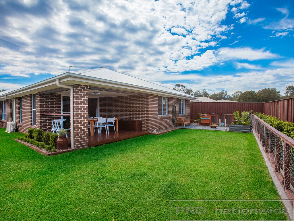 9 Midfield Close RUTHERFORD 19