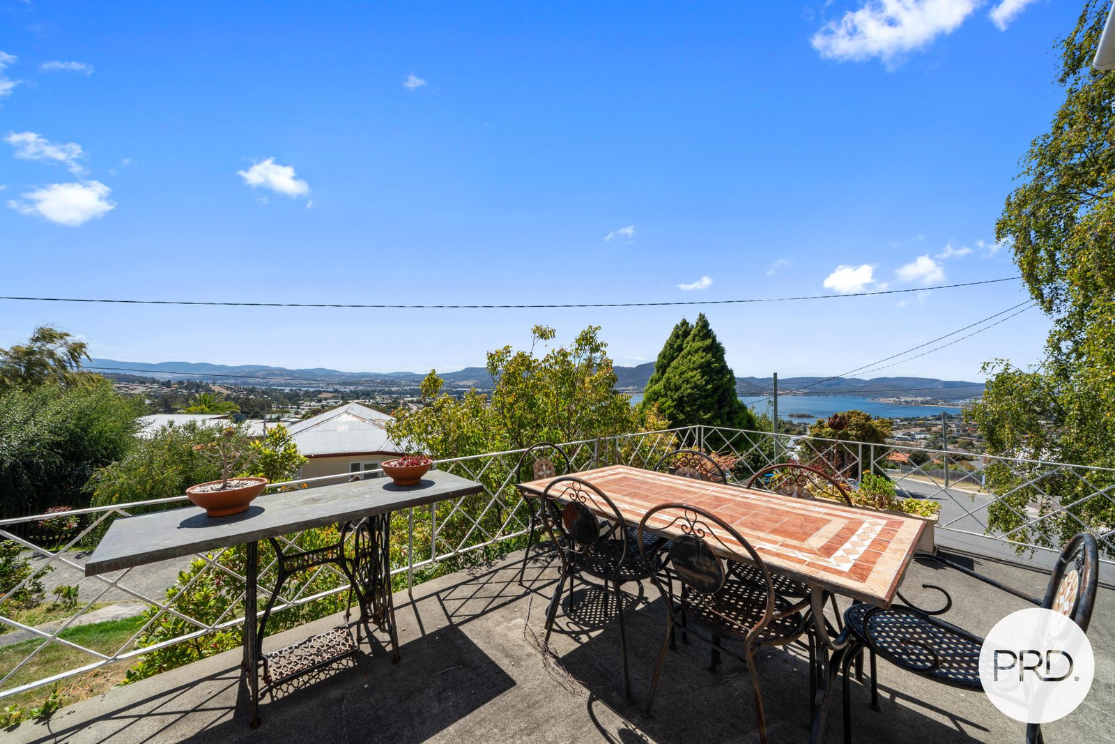 9 Mimosa Court BERRIEDALE 17