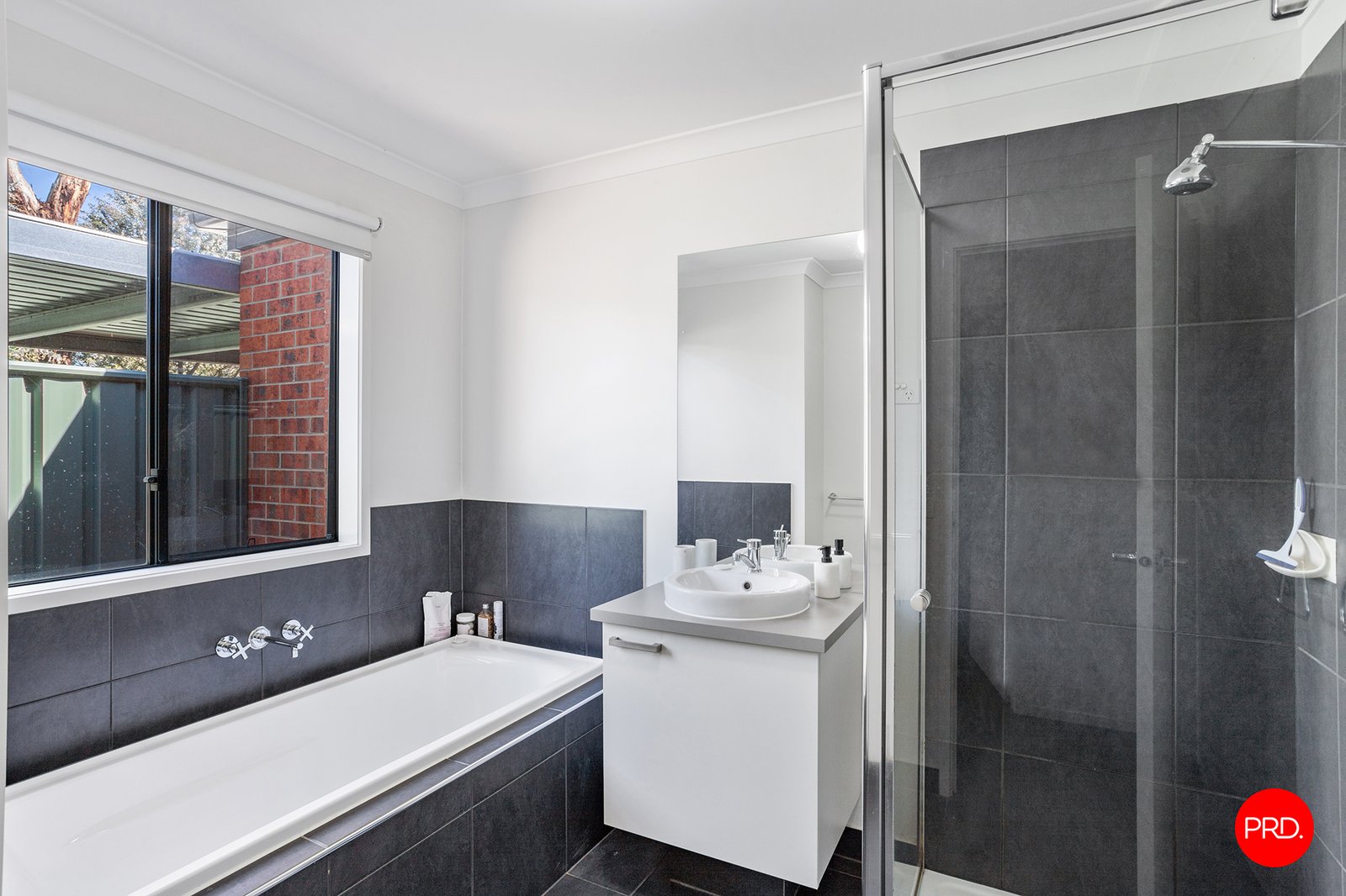 9 Mimosa Street CALIFORNIA GULLY 10