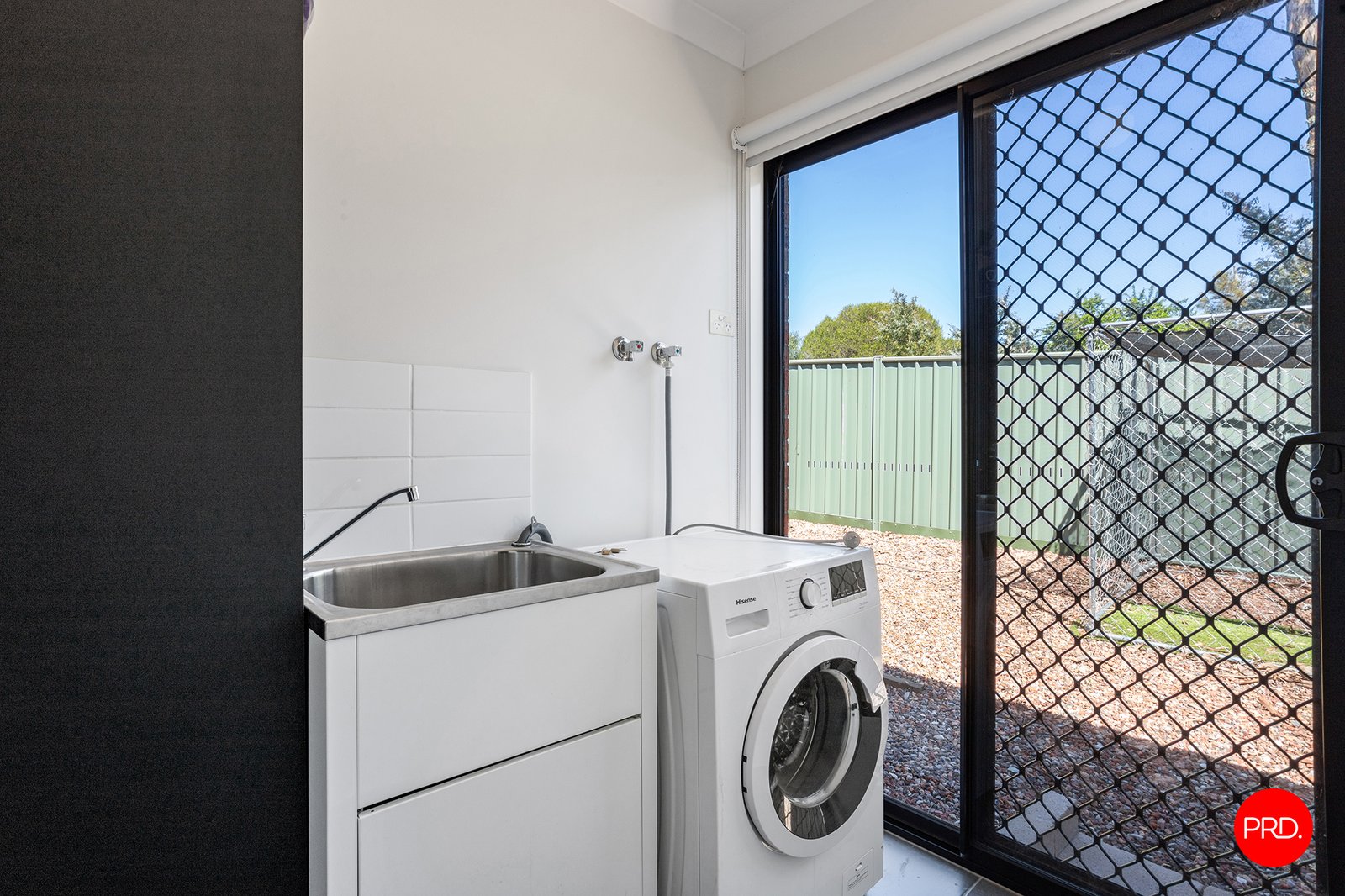 9 Mimosa Street CALIFORNIA GULLY 11