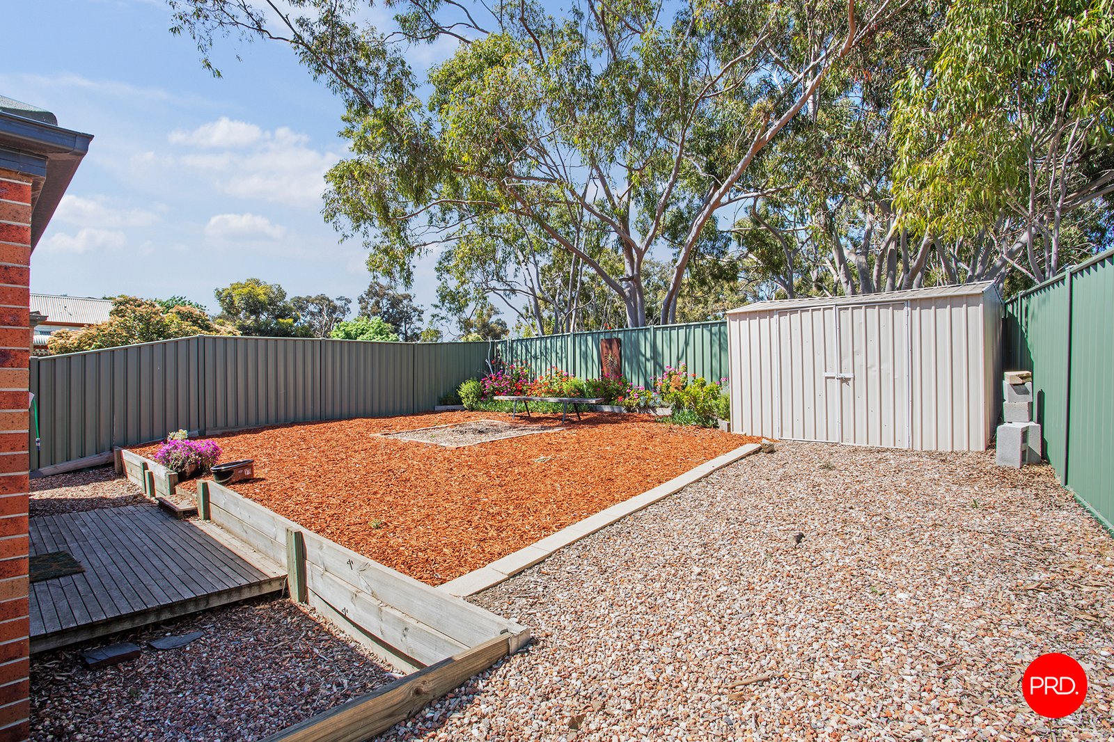 9 Mimosa Street CALIFORNIA GULLY 12