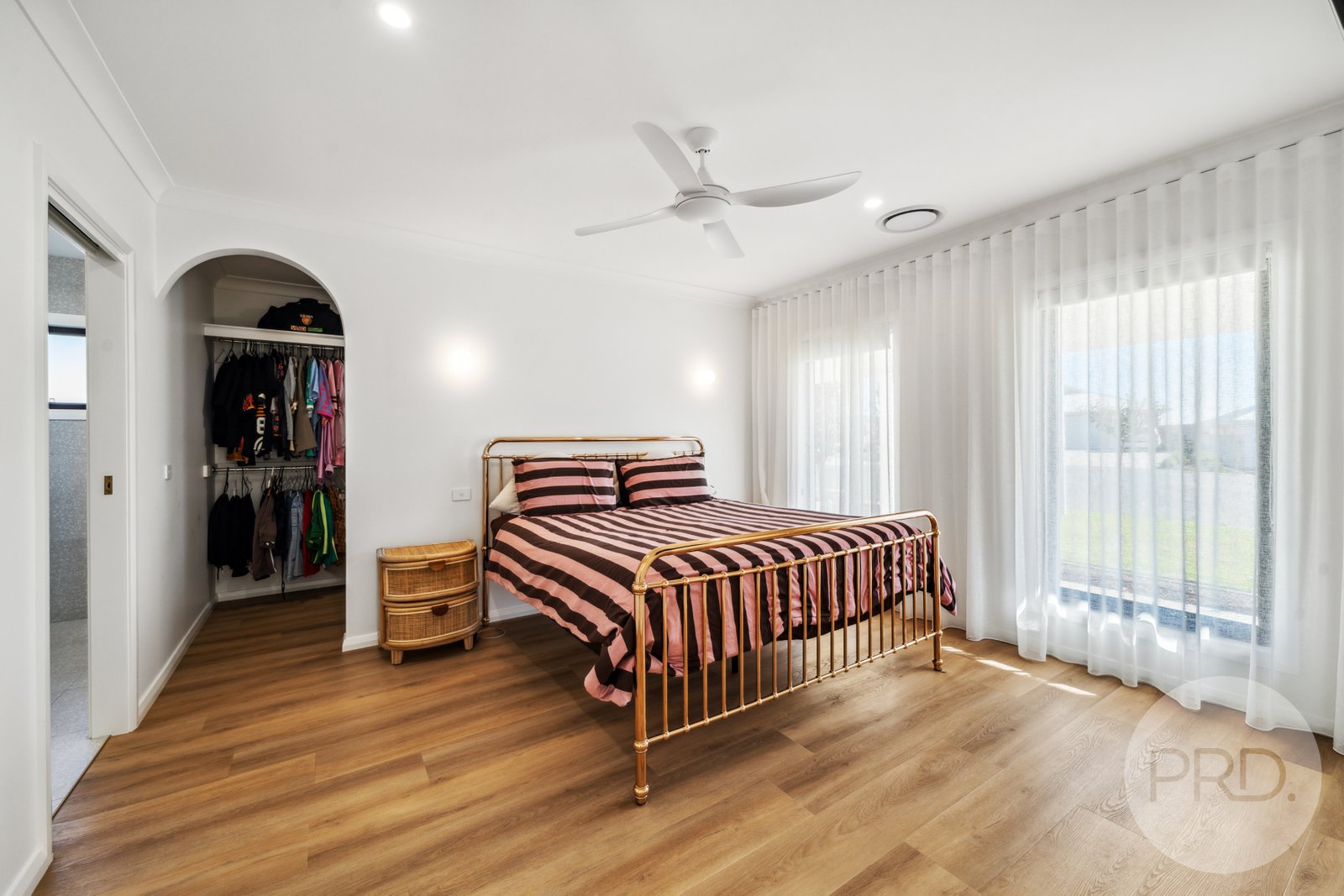 9 Mitta Mitta Place GOBBAGOMBALIN 4