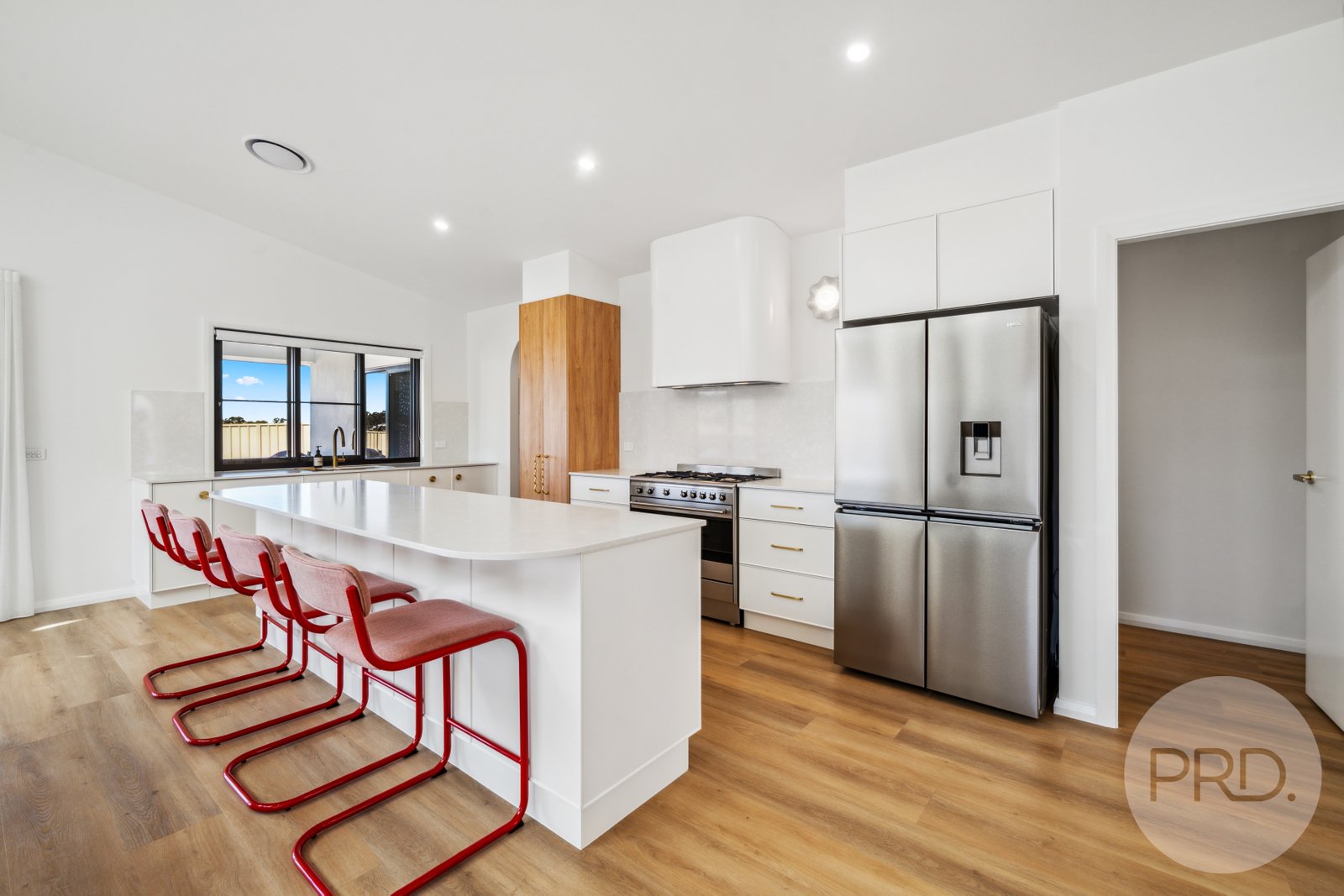 9 Mitta Mitta Place GOBBAGOMBALIN 8