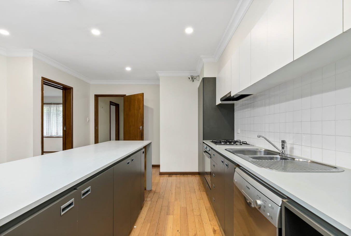 Gallery: 9 Montague Street