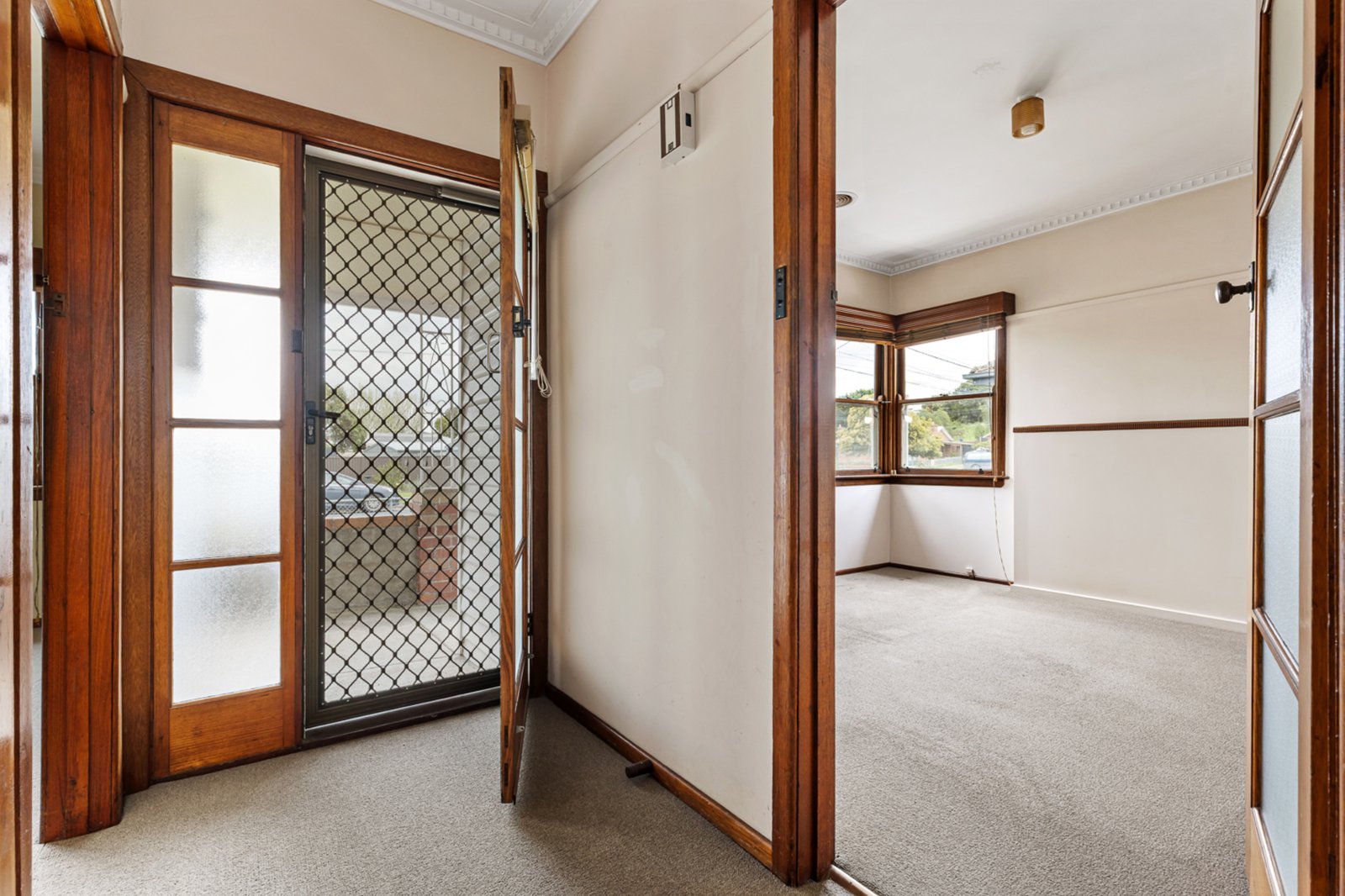 Gallery: 9 Montrose Street