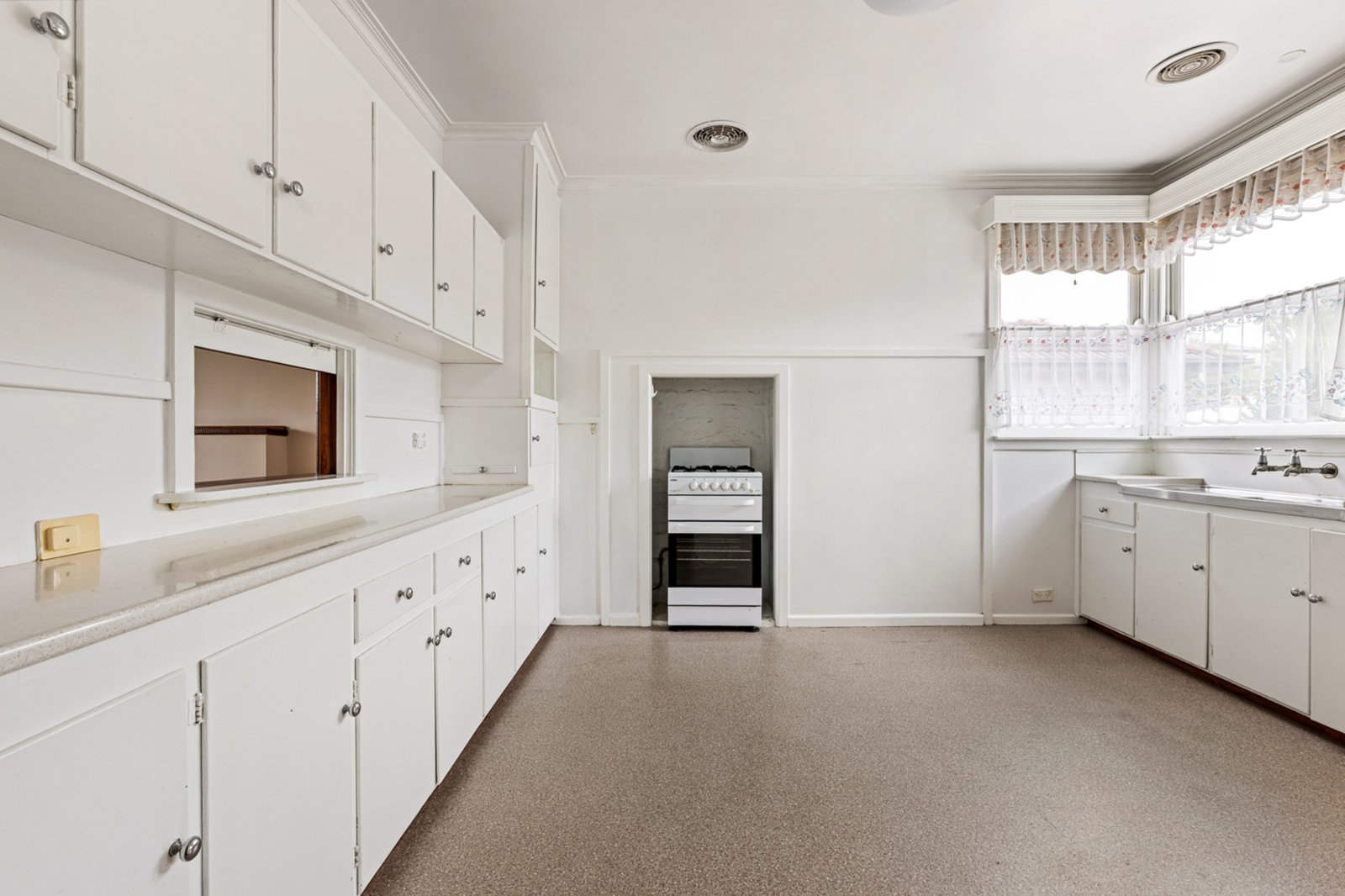 Gallery: 9 Montrose Street
