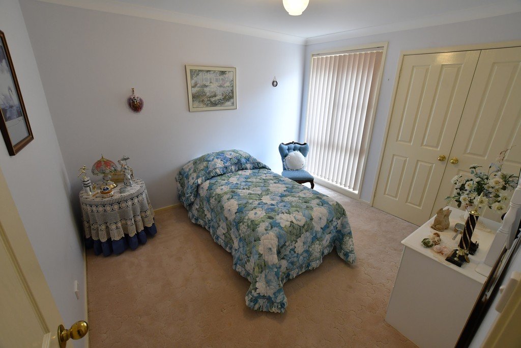 9 Moondah Close TAMWORTH 24