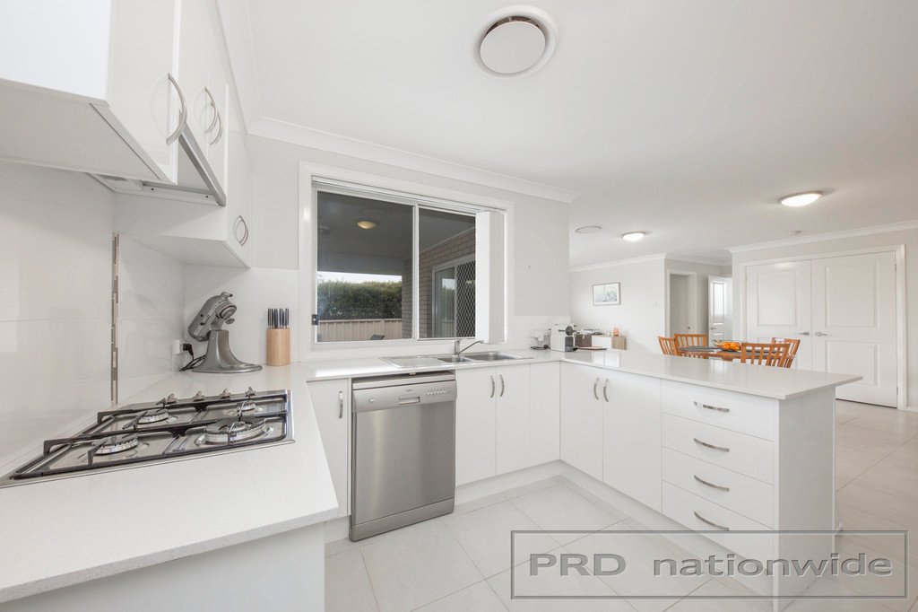 9 Morinda Avenue LARGS 2