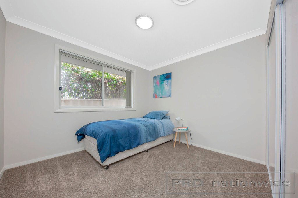 9 Morinda Avenue LARGS 13