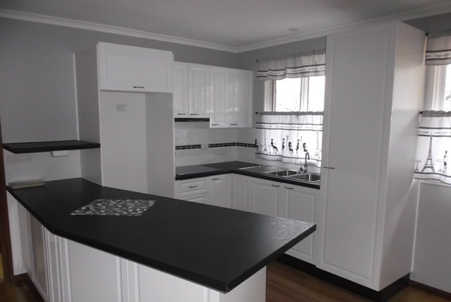 9 Mountain Ave  BATLOW 2