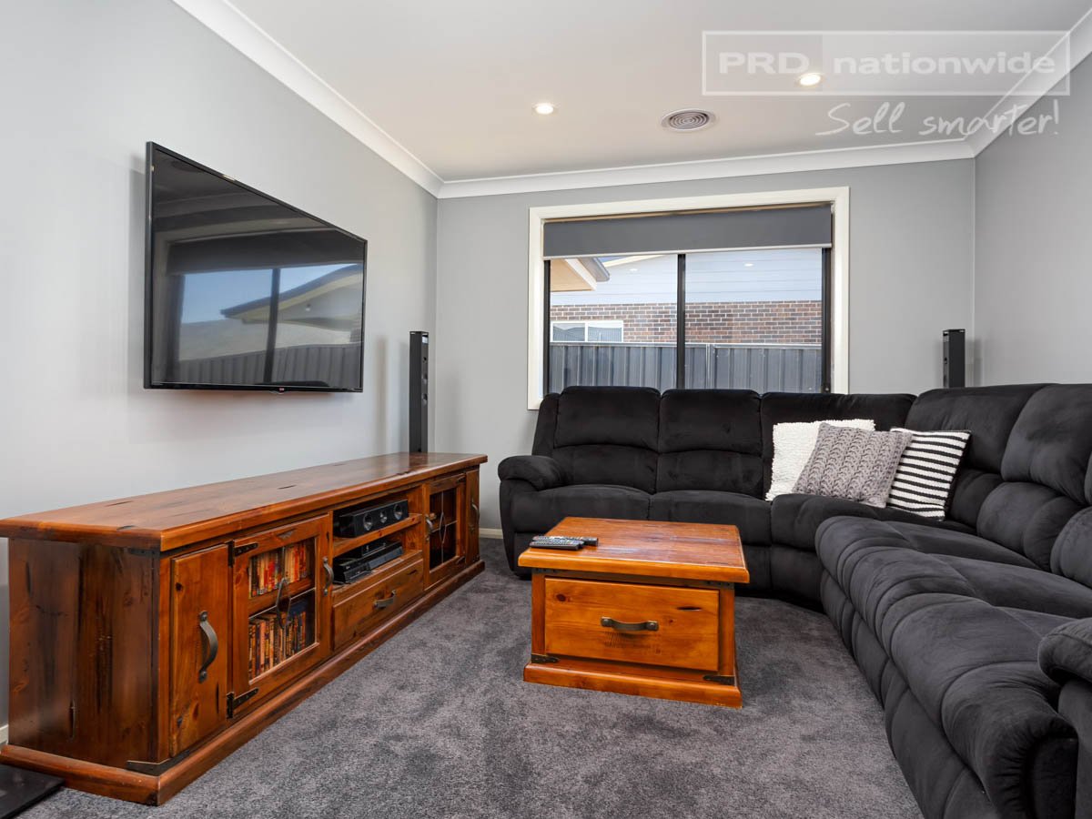 9 Murphy Place TUMUT 4