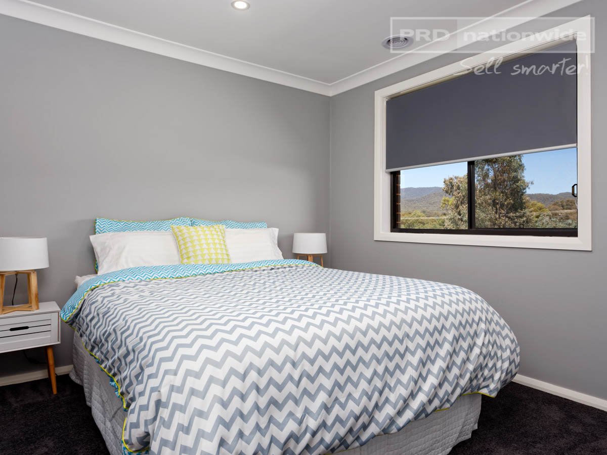 9 Murphy Place TUMUT 11