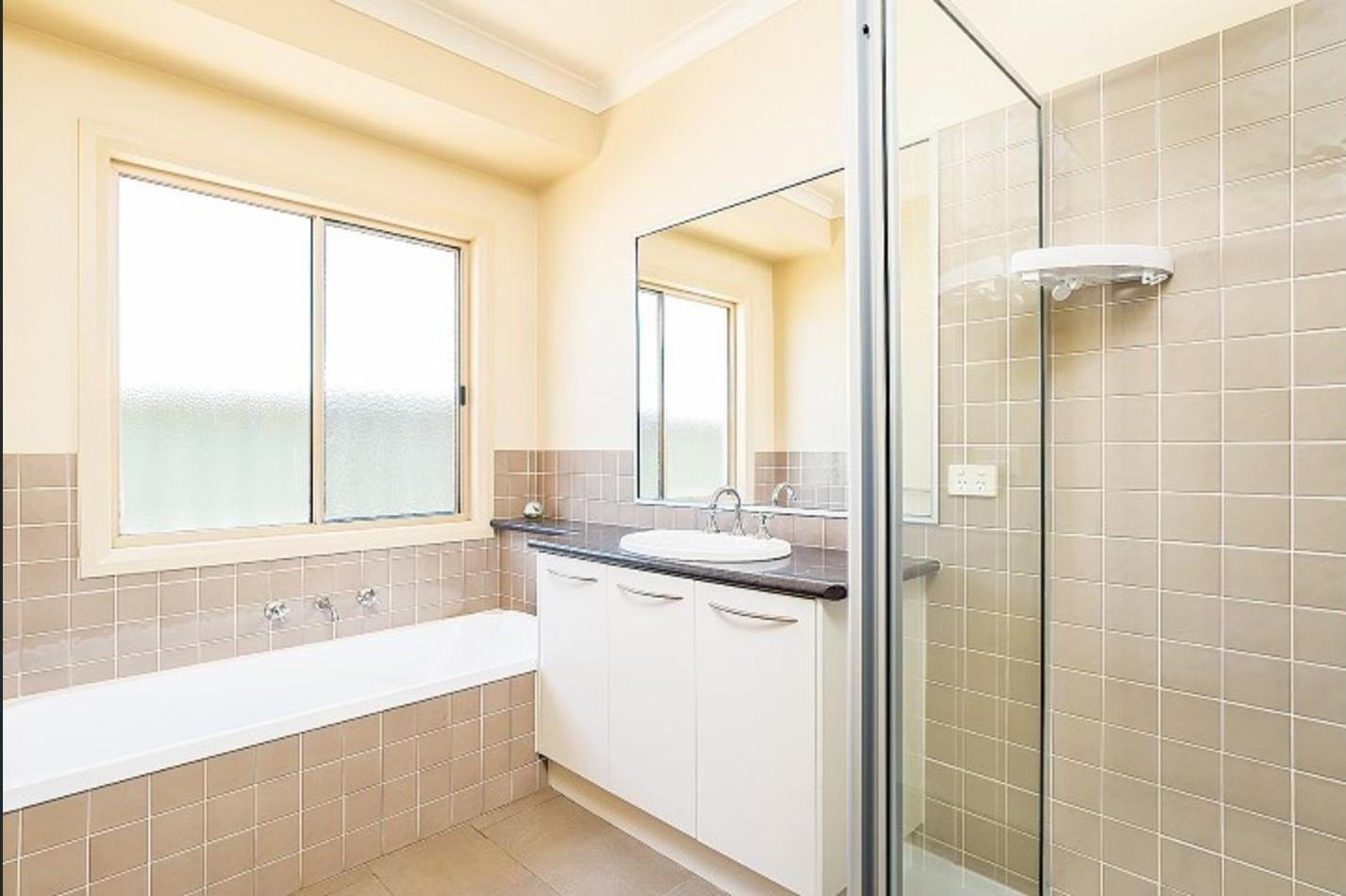9 Murray Way BURONGA 7