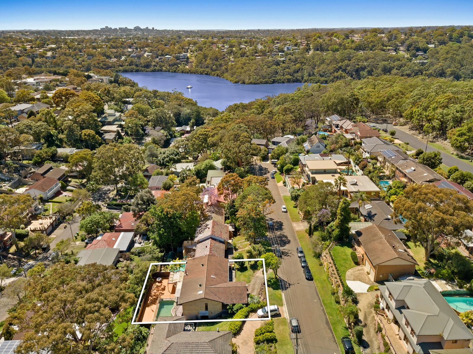 9 Nambucca Place, PADSTOW HEIGHTS NSW 2211