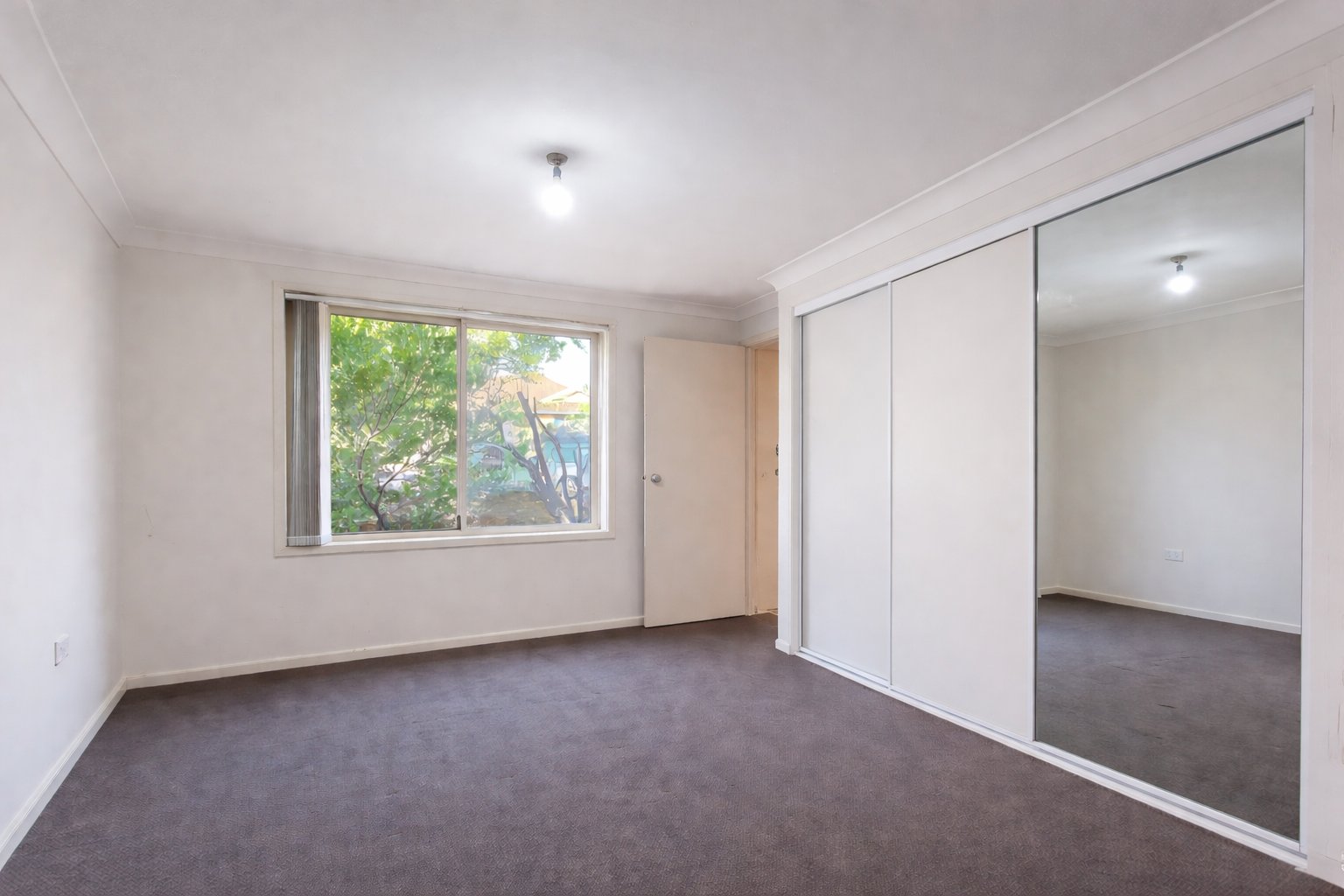 9 Namoi Court WATTLE GROVE 6