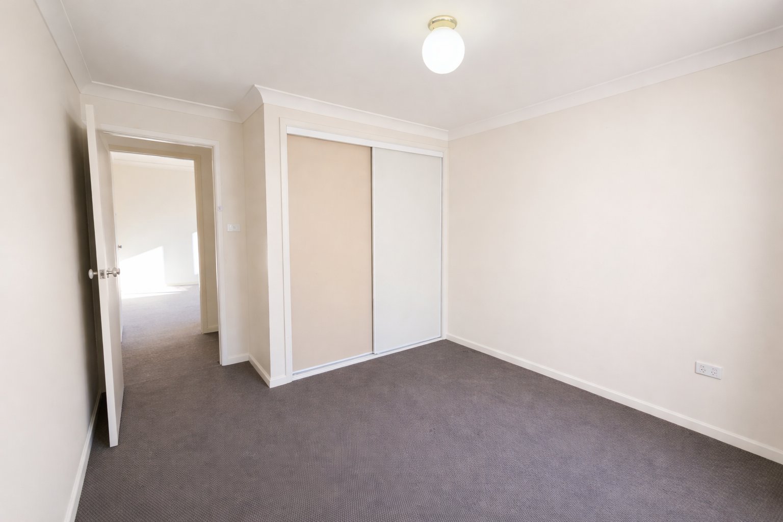 9 Namoi Court WATTLE GROVE 8