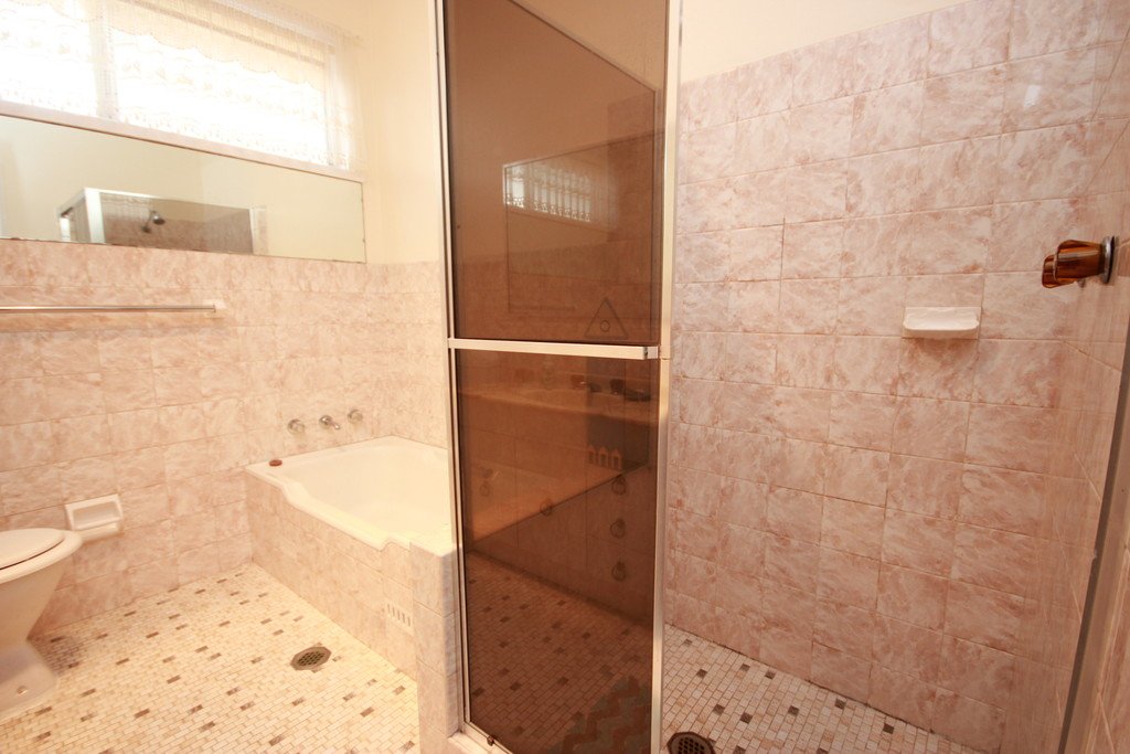 9 Napoleon Street SANS SOUCI 5