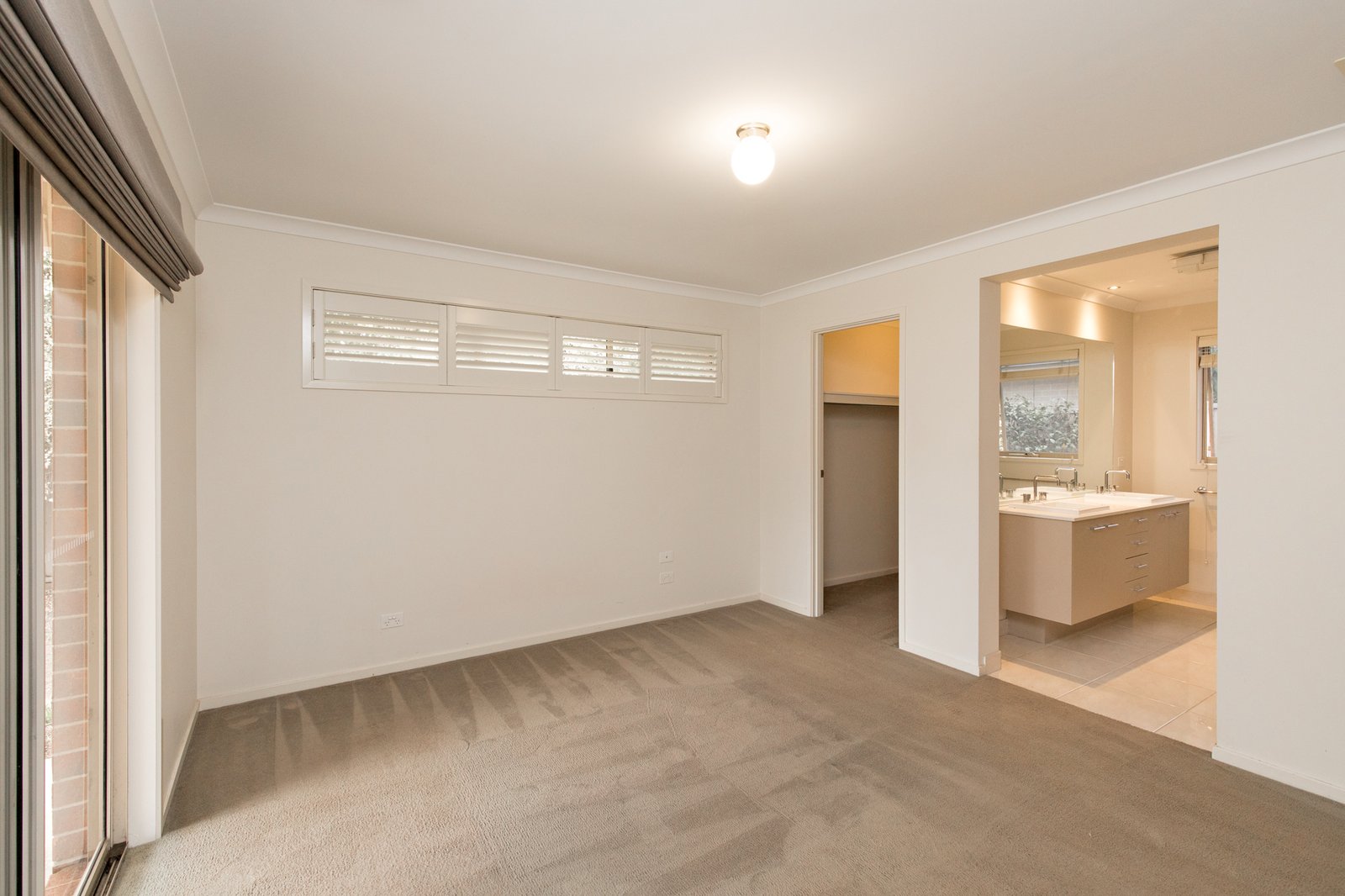 Gallery: 9 Naroo Street