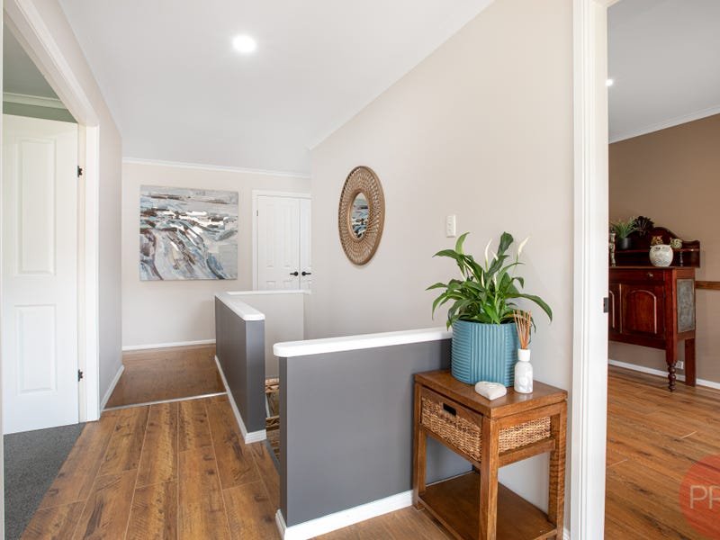 9 Natalie Close TENAMBIT 5