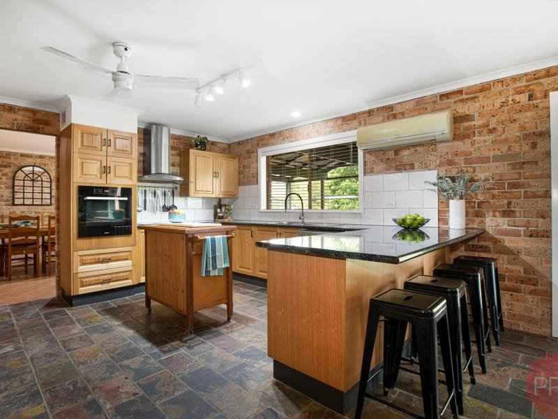 9 Natalie Close TENAMBIT 16