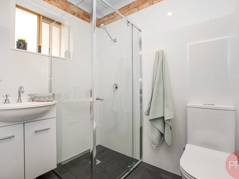 9 Natalie Close TENAMBIT 20