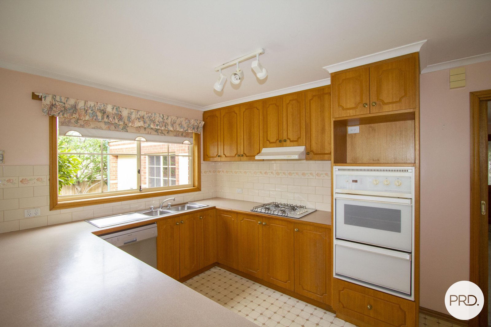 9 Nevett Crescent MOUNT HELEN 5